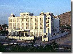Holiday Inn